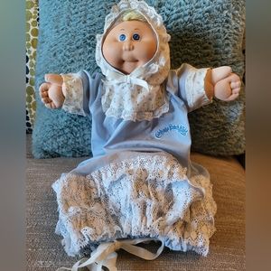 1978, 1982 "Cabbage Patch Kids" Baby Blonde Hair Patch & Original Clothing